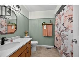 35 HIGHLAND Boulevard - 20