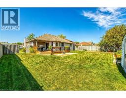 35 HIGHLAND Boulevard - 37