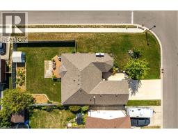 35 HIGHLAND Boulevard - 43