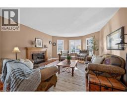 35 HIGHLAND Boulevard - 5