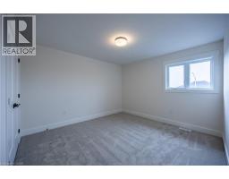 103 AMBER Street - 18