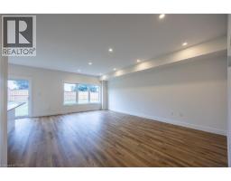 103 AMBER Street - 9