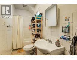 30 BROOK Street - 35