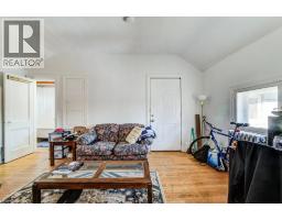 30 BROOK Street - 38