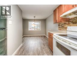 74 HELENE Crescent - 11