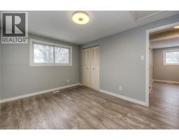 74 HELENE Crescent - 13