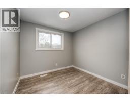 74 HELENE Crescent - 14