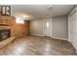 74 HELENE Crescent - 20