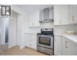 21 FOREST GLEN Court - 16