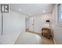 21 FOREST GLEN Court - 24