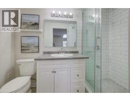 4 KING WILLIAM Court - 16