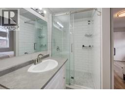 4 KING WILLIAM Court - 17