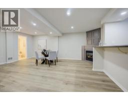 4 KING WILLIAM Court - 24