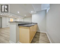 4 KING WILLIAM Court - 25