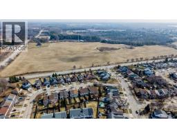 4 KING WILLIAM Court - 36