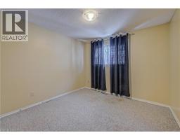 46 CEDARWOODS Crescent UnitNo. 6 - 15