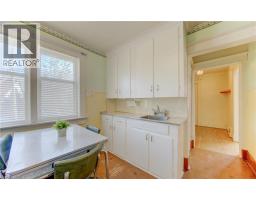 40 UNION Street E - 16