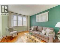 40 UNION Street E - 9