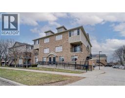 12 HOLBORN Drive UnitNo. 8A - 1