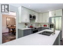 318 LLOYMINN Avenue - 13