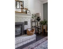 318 LLOYMINN Avenue - 21