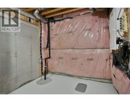 110 ARNOLD MARSHALL Boulevard - 38