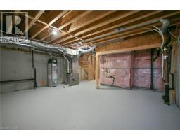 110 ARNOLD MARSHALL Boulevard - 42