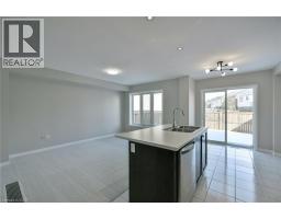 110 ARNOLD MARSHALL Boulevard - 8