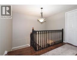 55 BRIDLEWREATH Street - 23