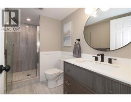 55 BRIDLEWREATH Street - 40