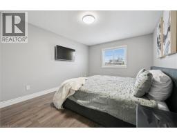 145 PROSPERITY Drive - 18