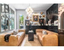 38 LANSDOWNE Road N - 20