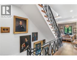 38 LANSDOWNE Road N - 29