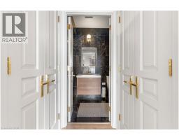 38 LANSDOWNE Road N - 38