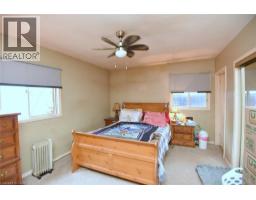 938 COURTLAND Drive - 17