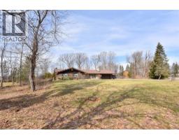 938 COURTLAND Drive - 4