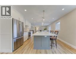 395 WARRINGTON Drive - 17