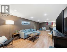 41 RIDGEWOOD Avenue - 17