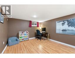 41 RIDGEWOOD Avenue - 18