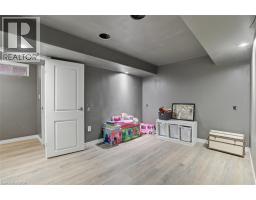 18 VIC CHAMBERS Place - 23