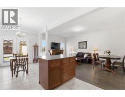 18 VIC CHAMBERS Place - 9