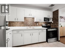 279 CHANDLER Drive UnitNo. 203 - 15