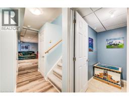 90 UDVARI Crescent - 31