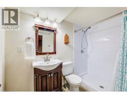 90 UDVARI Crescent - 37