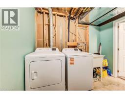 90 UDVARI Crescent - 38