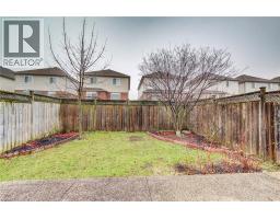 90 UDVARI Crescent - 41