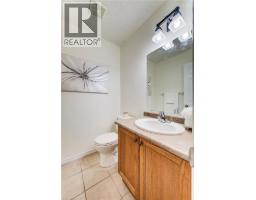 90 UDVARI Crescent - 9