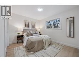 881 DUNBAR Road - 14