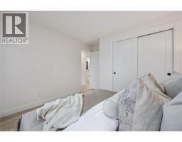 881 DUNBAR Road - 15