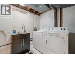 881 DUNBAR Road - 30